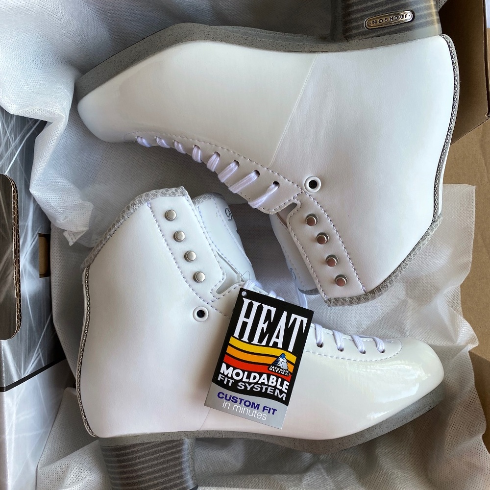 Figure Skates - NIB Jackson Debut Fusion FS2450 Womens Size 6.5 Wide